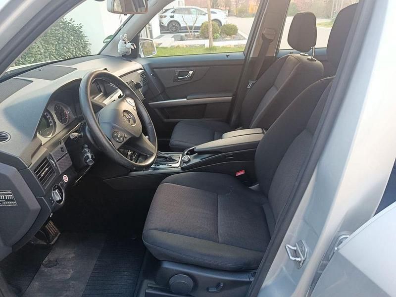 Gebraucht Mercedes GLK250 204 PS (150 kW) 2010 Silber SUV