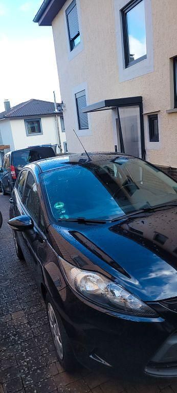 Gebraucht Ford Fiesta Trend 82 PS (60 kW) 2011 Kleinwagen