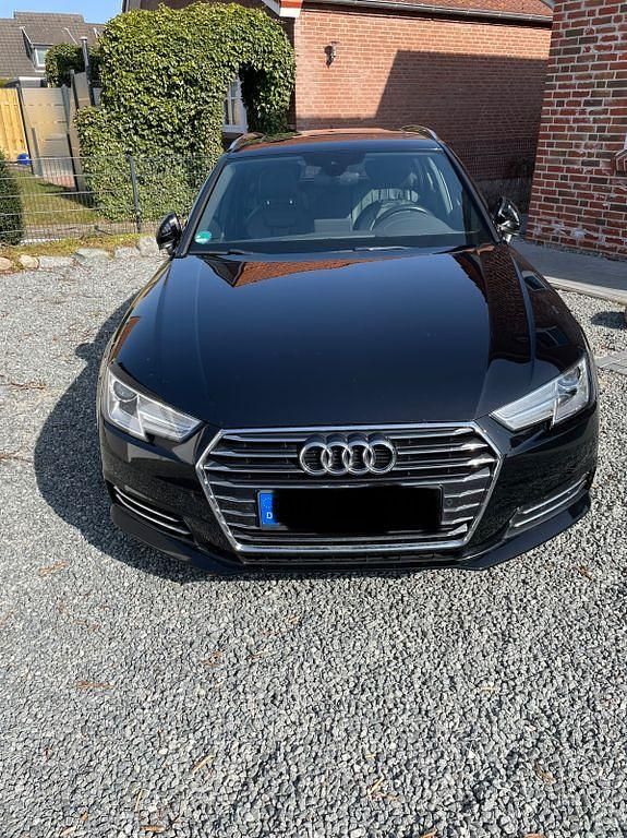 Gebraucht Audi A4 Design 150 PS (110 kW) 2016 Schwarz Kombi