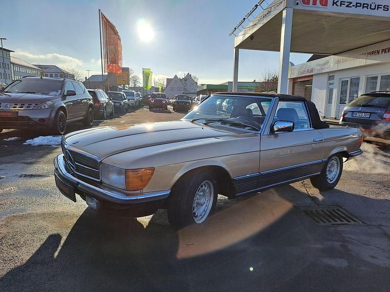 Gebraucht Mercedes SL500 231 PS (169 kW) 1982 Gold Cabrio