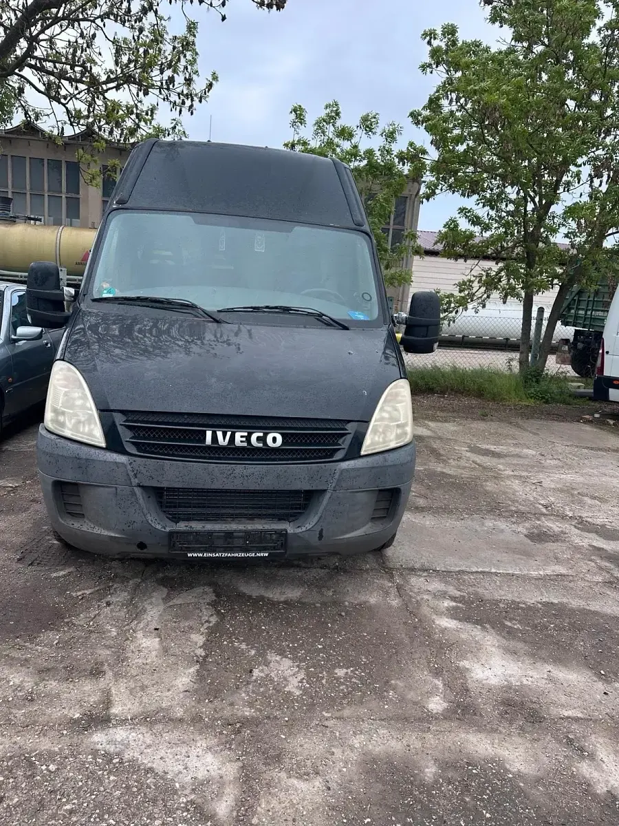Gebraucht Iveco Daily 126 PS (92 kW) 2007 Andere farben Van / Kleinbus