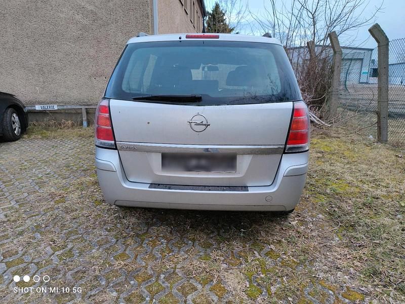 Gebraucht Opel Zafira 105 PS (77 kW) 2006 Van / Kleinbus