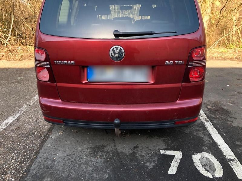 Gebraucht VW Touran 170 PS (125 kW) 2009 Rot Van / Kleinbus