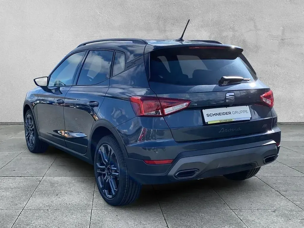Neu Seat Arona FR 116 PS (85 kW) 2026 Grau SUV