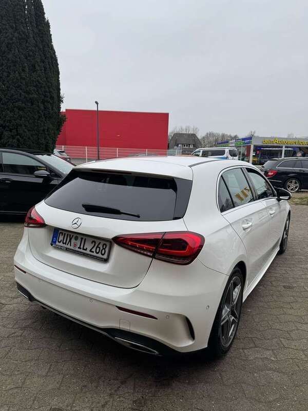 Weiß Gebraucht 2018 Mercedes A200 AMG Kleinwagen | 21.300 € (Guter Preis) - Bild 1/4