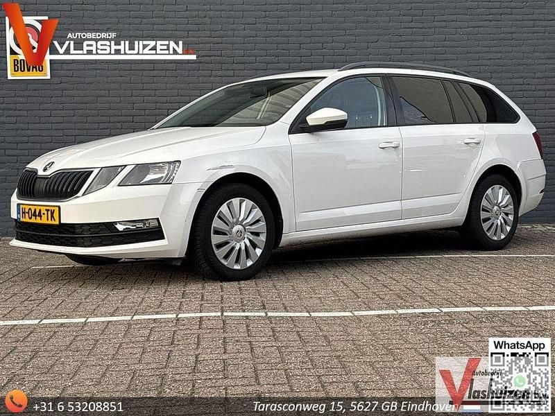 Gebraucht Skoda Octavia Active 105 PS (77 kW) 2018 Weiß Kombi