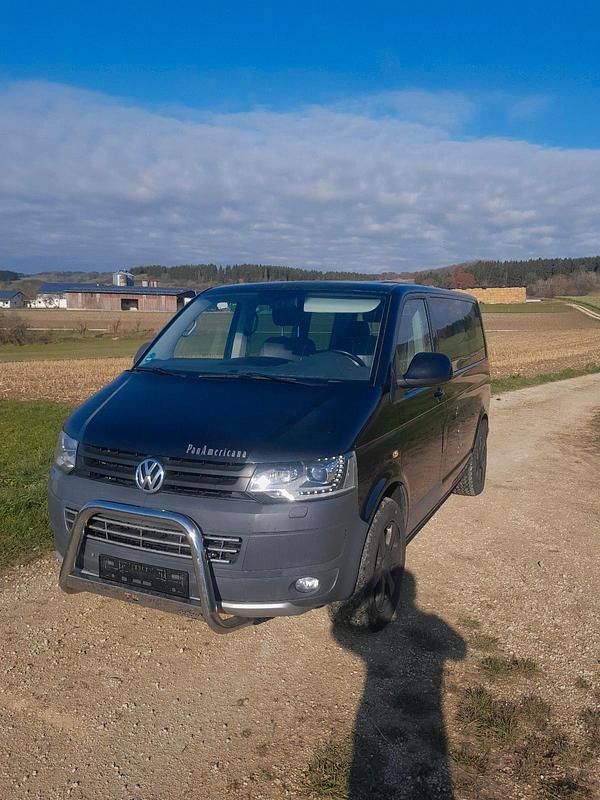 Schwarz Gebraucht 2011 VW Multivan PanAmericana Van | 17.000 € (Superpreis) - Bild 1/4