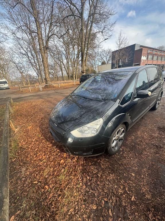 Gebraucht Ford S-MAX Titanium 160 PS (117 kW) 2008 Schwarz Van / Kleinbus