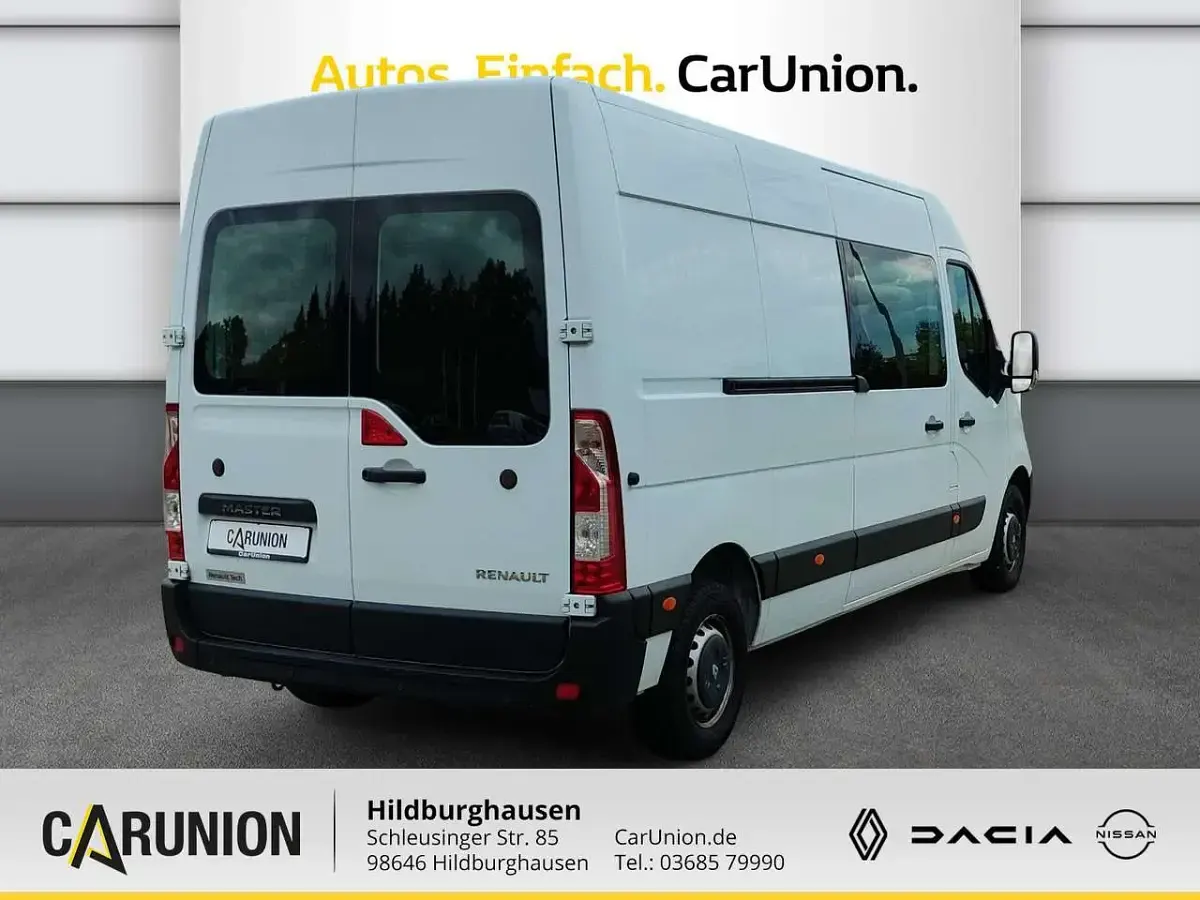 Second-hand Renault Master 170 CP (125 kW) 2019 Alb Van