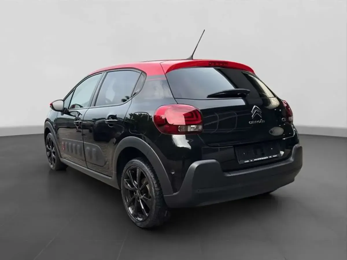 Gebraucht Citroën C3 PureTech 110 PS (80 kW) 2020 Perla nera schwarz Kleinwagen