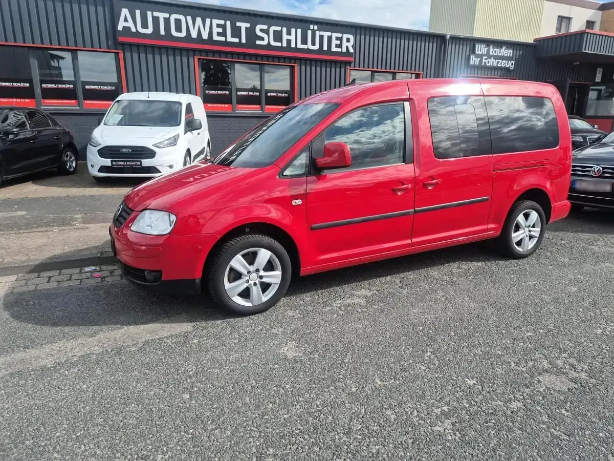Gebraucht VW Caddy Maxi 105 PS (77 kW) 2009 Rot Van / Kleinbus