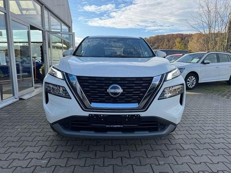 Gebraucht Nissan X-Trail Acenta 163 PS (119 kW) 2024 Weiß SUV