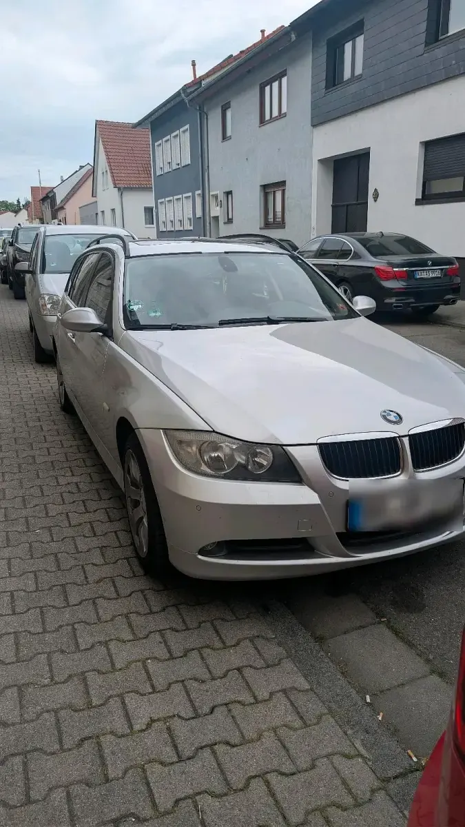 Gebraucht BMW 318 129 PS (94 kW) 2006 Andere farben Kleinwagen