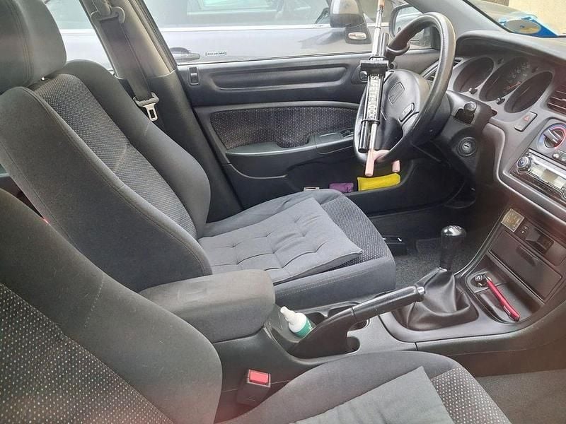 Gebraucht Honda Accord S 136 PS (100 kW) 2000 Silber Limousine