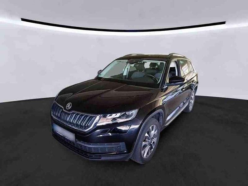 Black magic perleffekt Gebraucht 2021 Skoda Kodiaq Clever SUV | 28.440 € (Guter Preis) - Bild 1/4