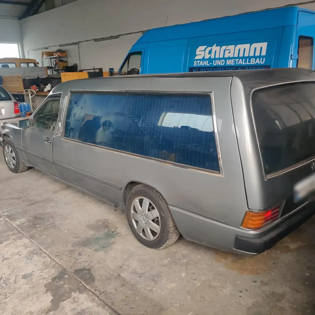 Gebraucht Mercedes 250 92 PS (67 kW) 1990 Kombi