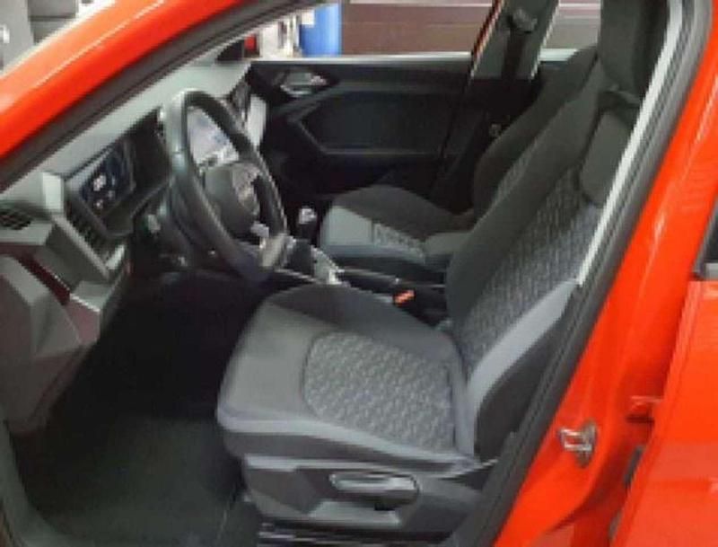 Gebraucht Audi A1 Advanced 110 PS (80 kW) 2022 Misanorot perleffekt SUV