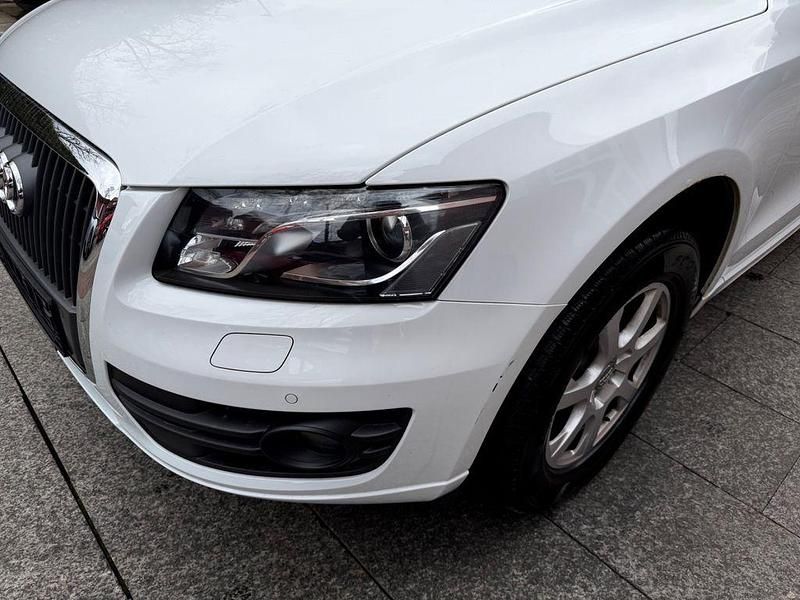 Gebraucht Audi Q5 179 PS (131 kW) 2011 Weiß SUV