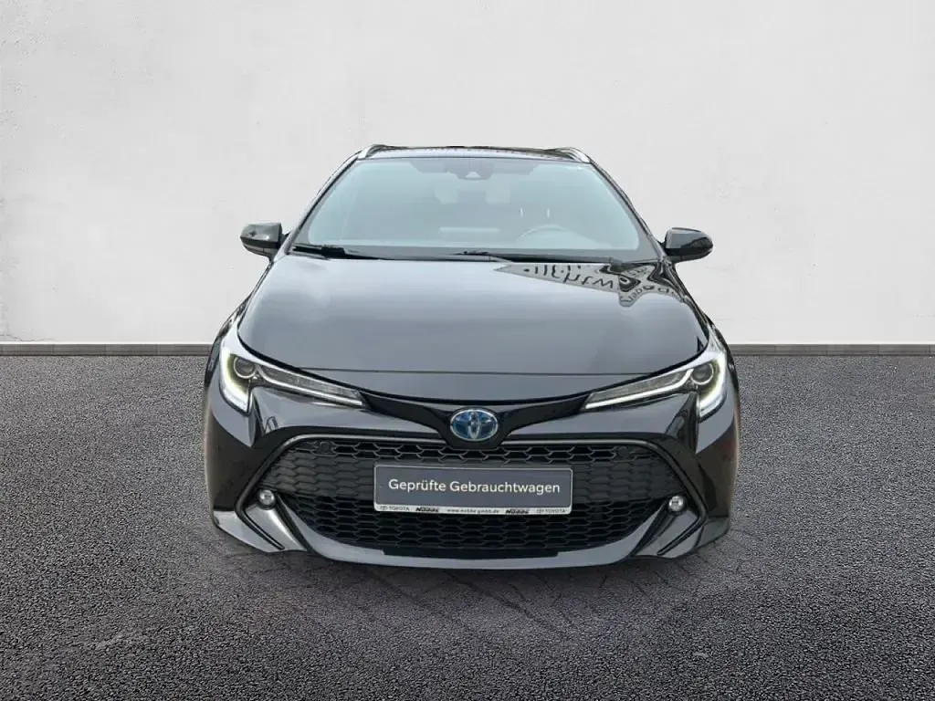 Gebraucht Toyota Corolla Club 180 PS (132 kW) 2019 Mysticschwarz mica Kombi