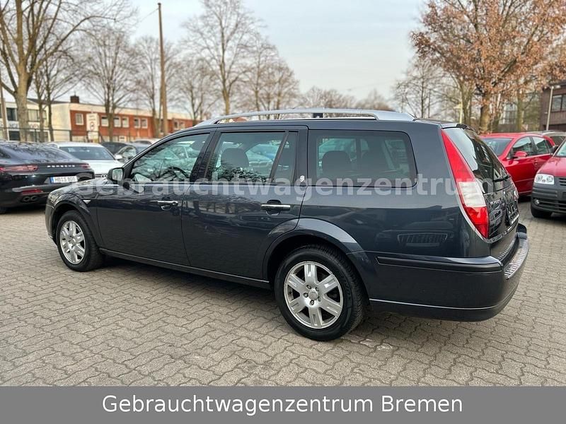 Gebraucht Ford Mondeo 131 PS (96 kW) 2007 Grau Kombi