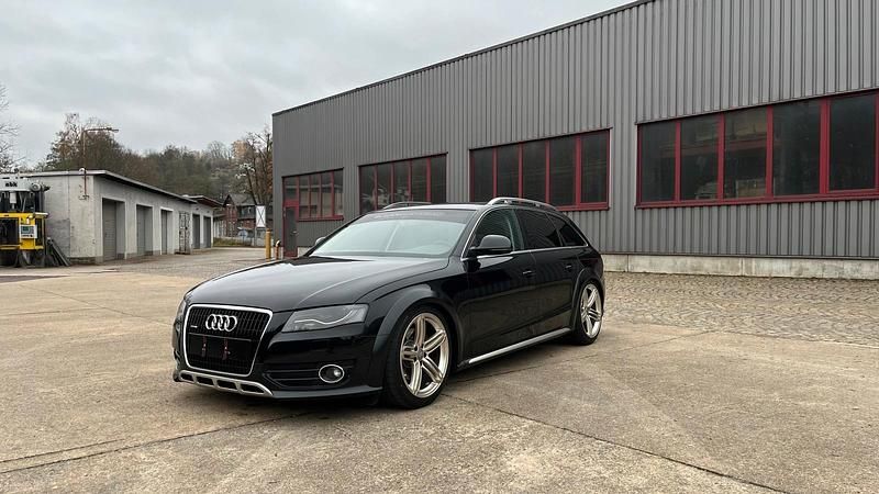 Schwarz Gebraucht 2010 Audi A4 Allroad Comfort Kombi | 11.000 € (Etwas zu teuer) - Bild 1/4