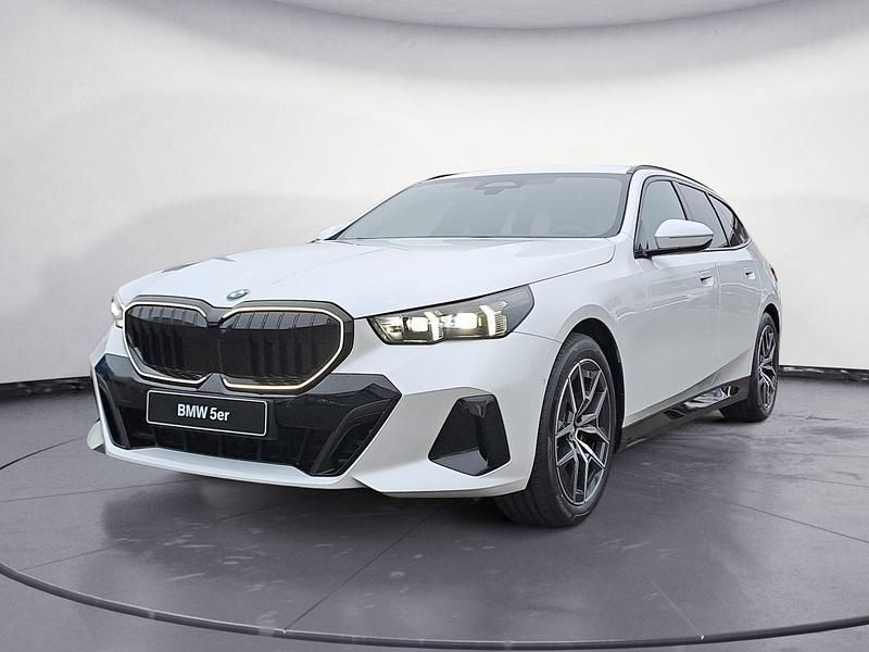 Gebraucht BMW 520 Performance 197 PS (144 kW) 2026 Weiß Kombi