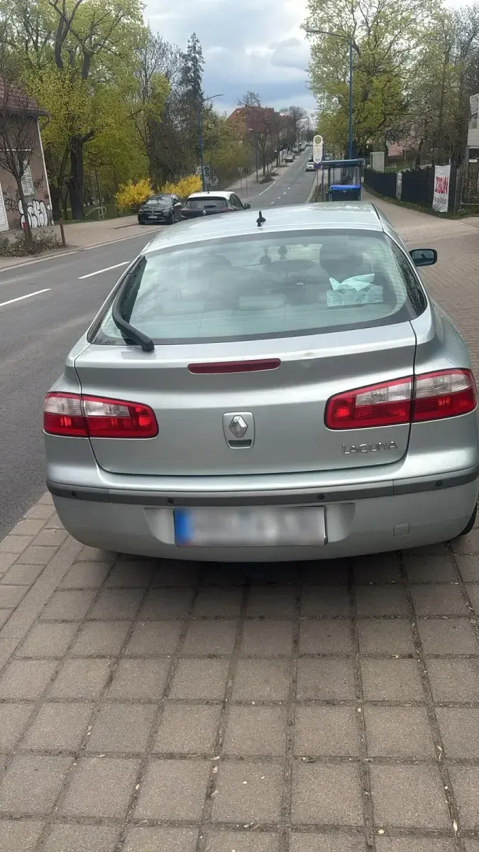 Gebraucht Renault Laguna II 135 PS (99 kW) 2003 Silber Kombi