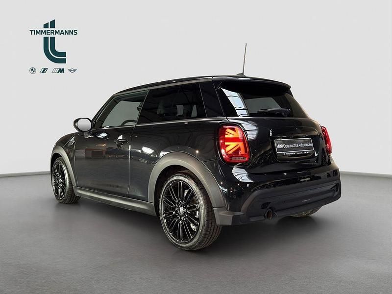 Gebraucht Mini Cooper Classic 136 PS (100 kW) 2023 Schwarz Kleinwagen