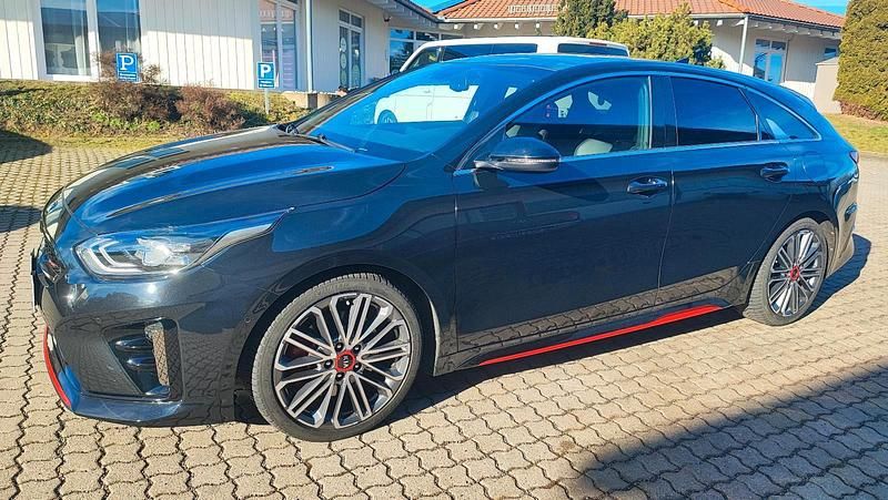 Gebraucht Kia ProCeed GT 204 PS (150 kW) 2020 Schwarz Kombi