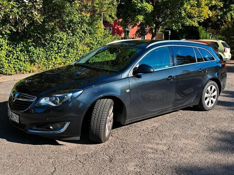 Gebraucht 2016 Opel Insignia Kombi | 5.880 € (Superpreis) - Bild 1/4
