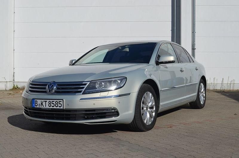 Beige Gebraucht 2014 VW Phaeton Limousine | 12.000 € (Fairer Preis) - Bild 1/4