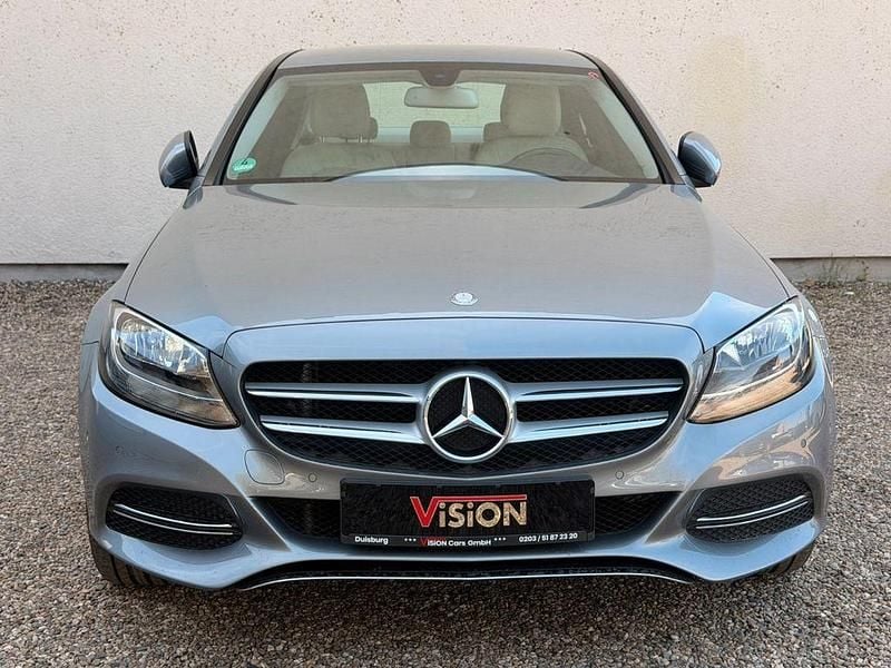 Gebraucht Mercedes C180 156 PS (114 kW) 2014 Silber Limousine