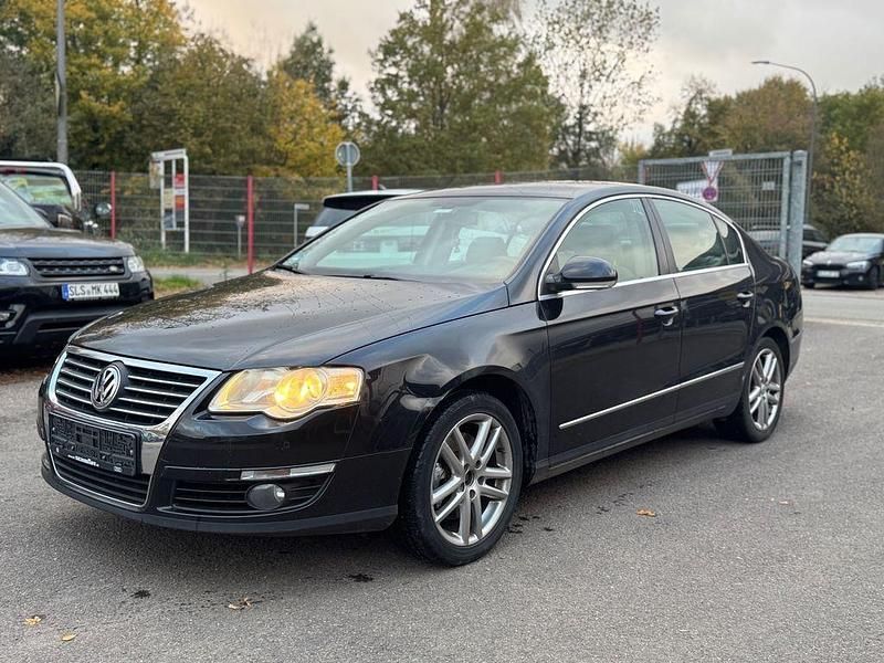 Deep black perleffekt Gebraucht 2007 VW Passat Limousine | 1.950 € (Superpreis) - Bild 1/4