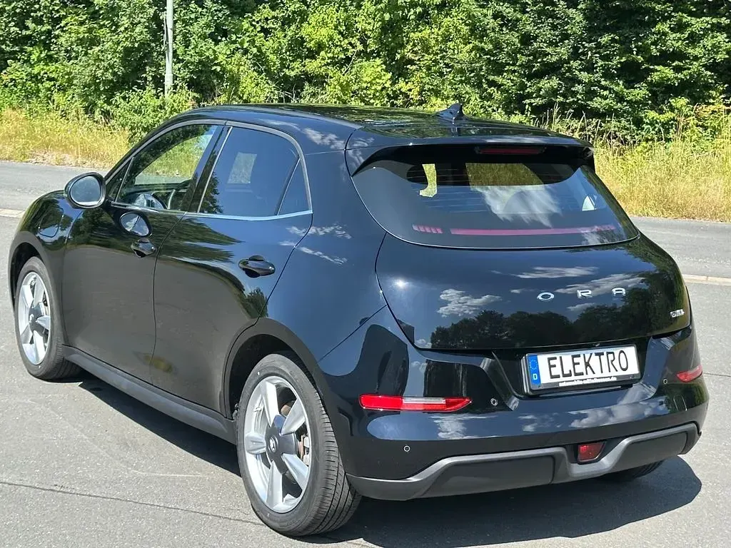 Gebraucht Ora Funky Cat 400 Pro 125 kW (171 PS) 2024 Schwarz Kleinwagen