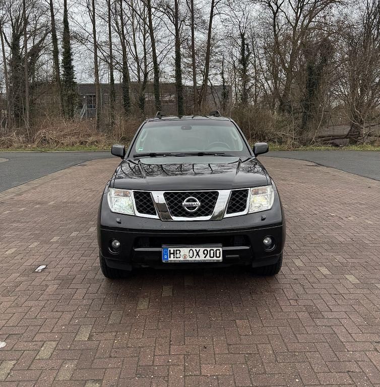 Schwarz Gebraucht 2007 Nissan Pathfinder SUV | 2.900 € - Bild 1/4