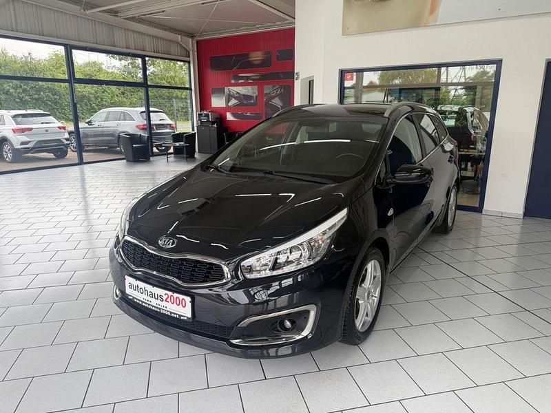 Gebraucht Kia Ceed Sportswagon 101 PS (74 kW) 2016 Schwarz Kombi