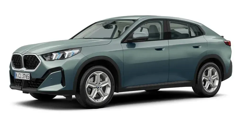 Second-hand BMW X2 156 CP (114 kW) 2025 Verde SUV
