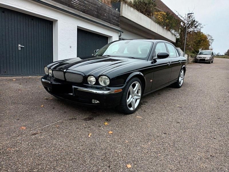 Gebraucht Jaguar XJ8 258 PS (189 kW) 2006 Schwarz Limousine