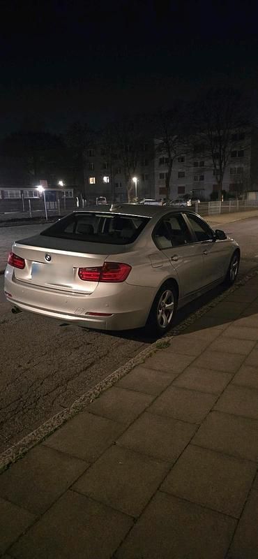 Gebraucht BMW 320 Efficient Dynamics 163 PS (119 kW) 2014 Grau Limousine