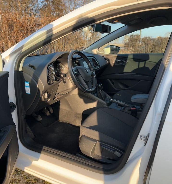 Gebraucht Seat Leon Style 110 PS (80 kW) 2016 Weiß Limousine