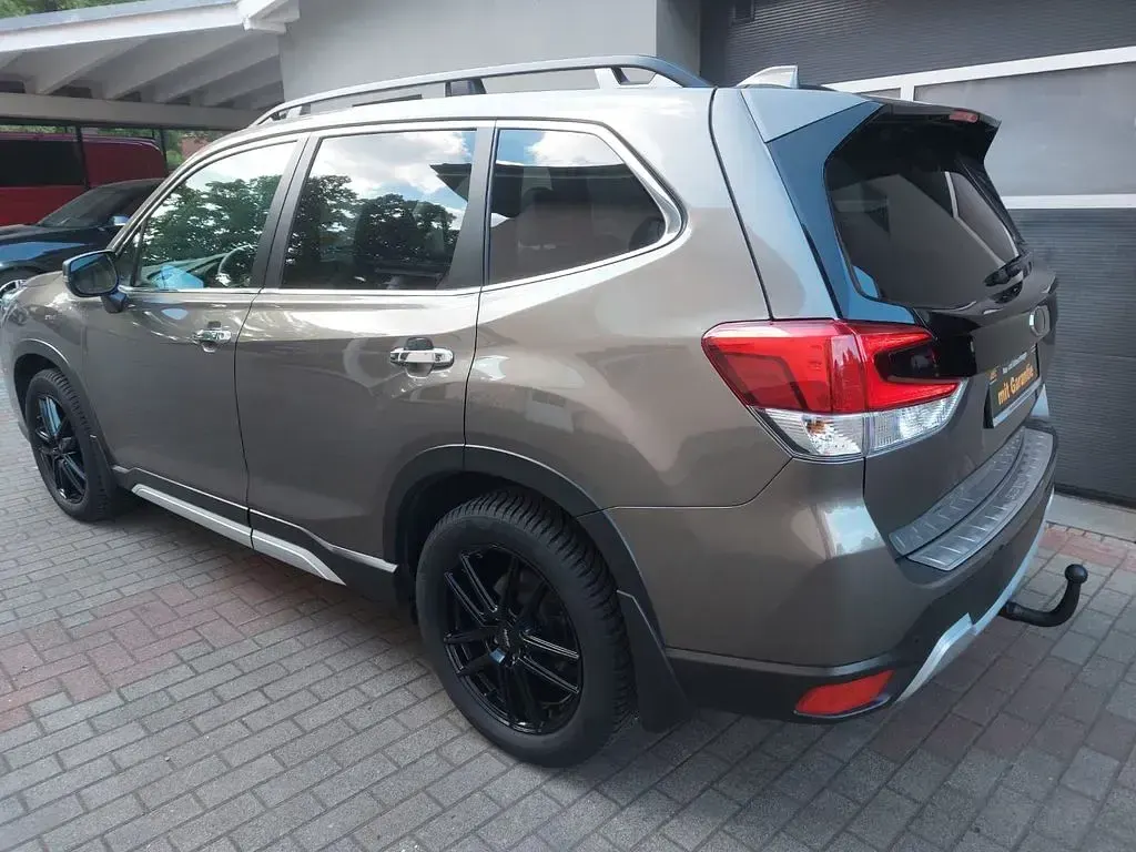 Usado Subaru Forester Platinum 150 CV (110 kW) 2020 Marrón SUV