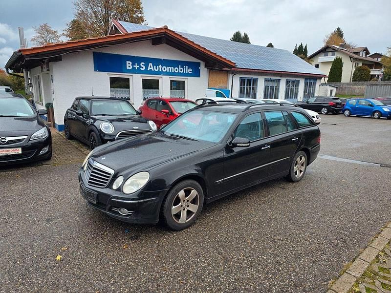 Schwarz Gebraucht 2006 Mercedes E220 Kombi | 2.599 € (Superpreis) - Bild 1/3
