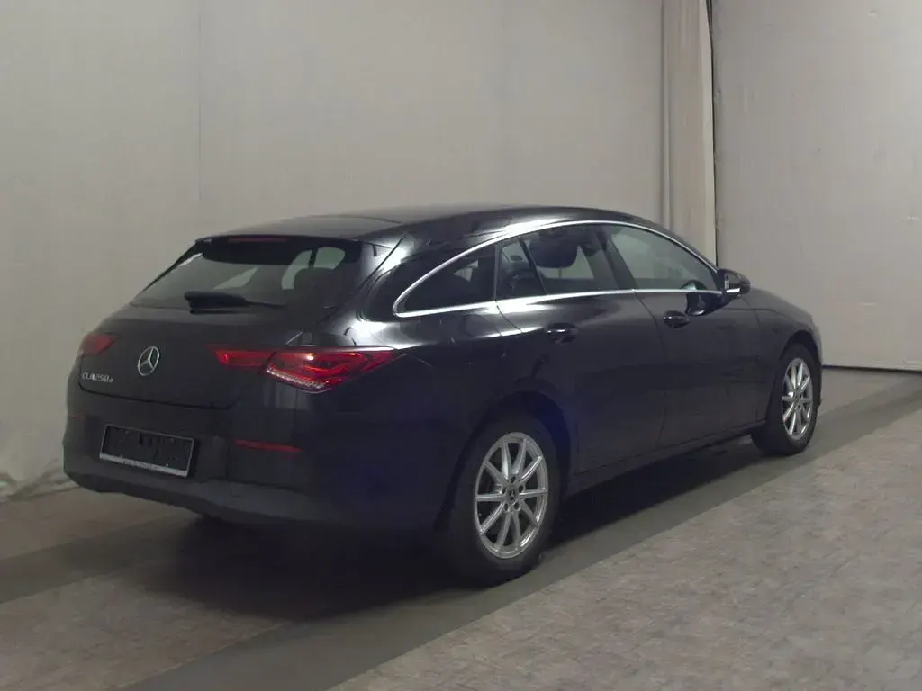 Gebraucht Mercedes CLA250 160 PS (117 kW) 2022 Schwarz Coupé