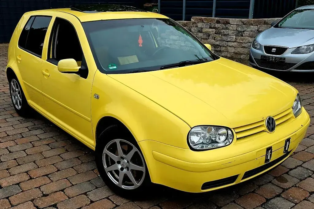 Gebraucht VW Golf IV Conceptline 131 PS (96 kW) 2001 Gelb Limousine