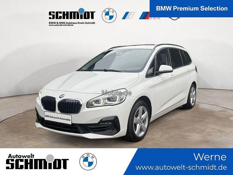 Gebraucht BMW 220 Gran Tourer Sport Line 178 PS (130 kW) 2021 Weiß Van / Kleinbus