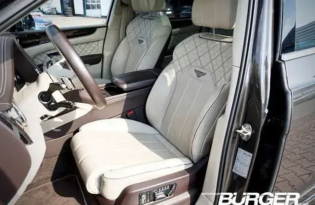 Gebraucht Bentley Bentayga Mulliner 549 PS (403 kW) 2021 Grau metallic SUV