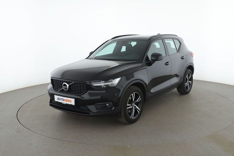 Schwarz Gebraucht 2021 Volvo XC40 R-Design SUV | 30.160 € (Fairer Preis) - Bild 1/4