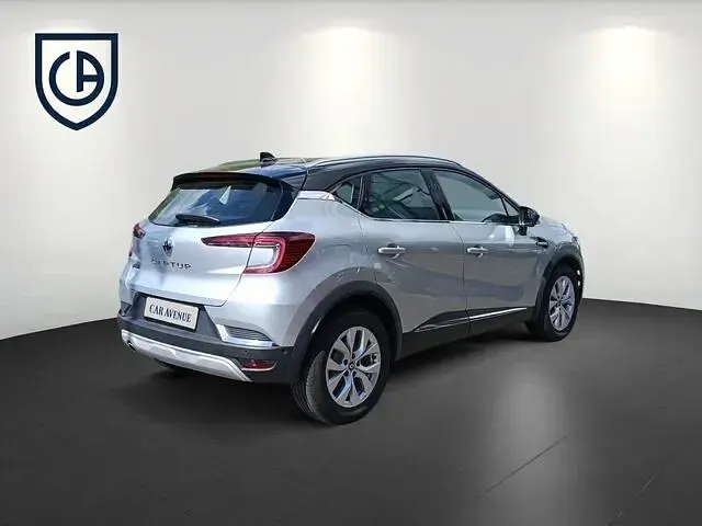 Gebraucht Renault Captur Intens 116 PS (85 kW) 2021 Schwarz schwarz SUV
