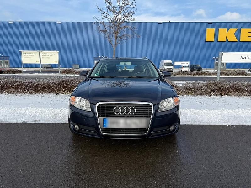 Blau Gebraucht 2006 Audi A4 Kombi | 6.200 € (Etwas zu teuer) - Bild 1/4