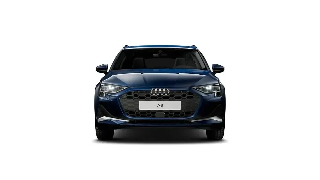 Gebraucht Audi A3 Advanced Plus 116 PS (85 kW) 2025 Navarrablau Limousine
